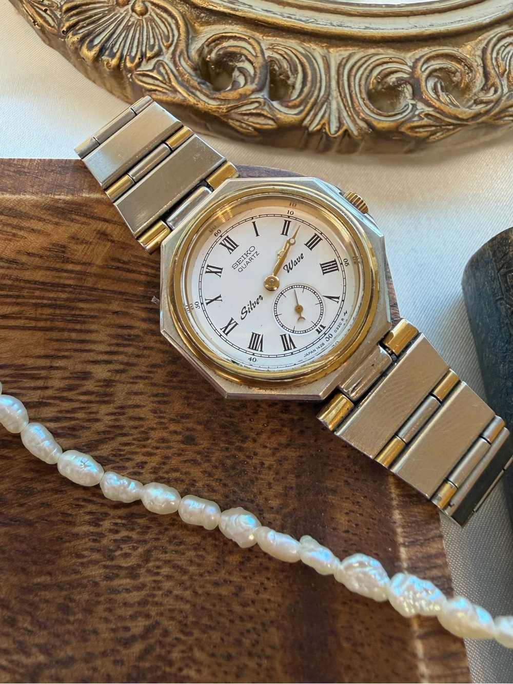 Seiko Two-Tone Silver and Gold Quartz Watch with White Dial